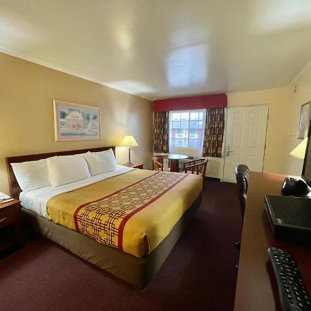 Passport Inn Somers Point - Somers Point Ngoại thất bức ảnh