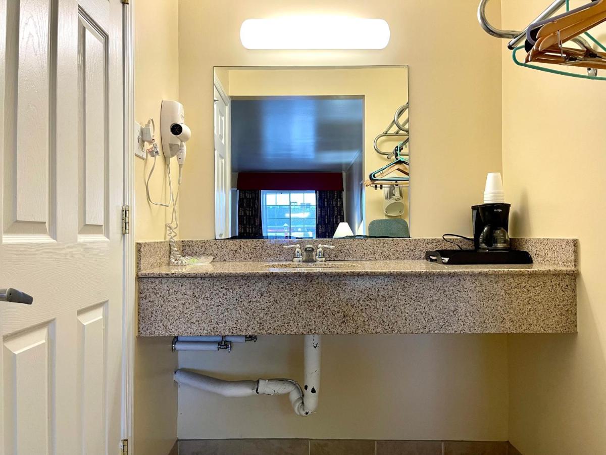 Passport Inn Somers Point - Somers Point Ngoại thất bức ảnh